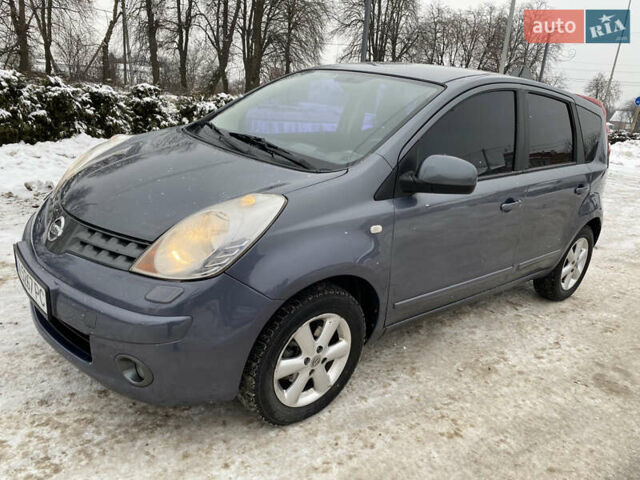 Сірий Ніссан Ноут, об'ємом двигуна 1.6 л та пробігом 139 тис. км за 5600 $, фото 4 на Automoto.ua