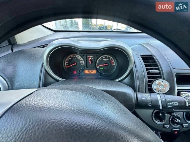 Сірий Ніссан Ноут, об'ємом двигуна 1.6 л та пробігом 183 тис. км за 5950 $, фото 38 на Automoto.ua