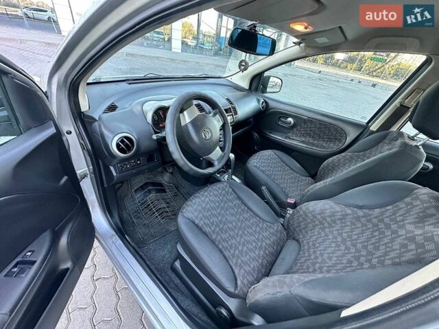 Сірий Ніссан Ноут, об'ємом двигуна 1.6 л та пробігом 183 тис. км за 5950 $, фото 35 на Automoto.ua
