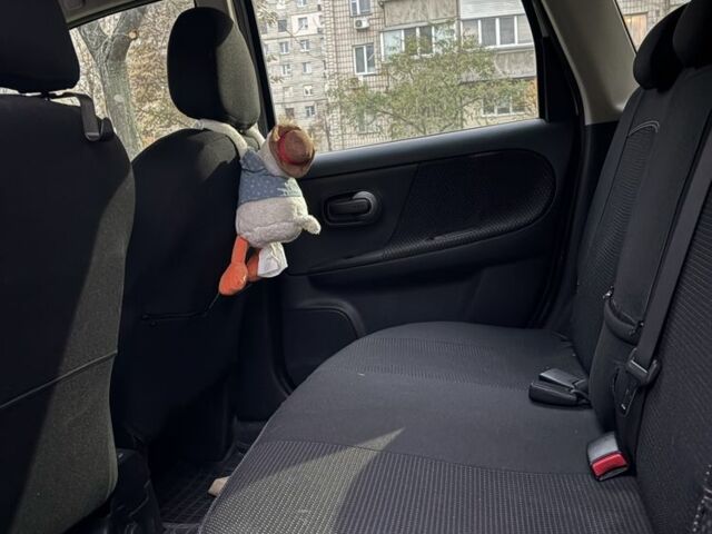Сірий Ніссан Ноут, об'ємом двигуна 1.6 л та пробігом 255 тис. км за 6200 $, фото 14 на Automoto.ua