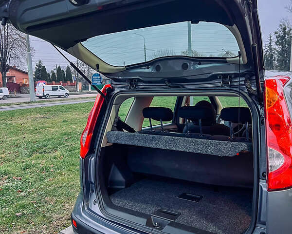 Сірий Ніссан Ноут, об'ємом двигуна 1.6 л та пробігом 165 тис. км за 6700 $, фото 29 на Automoto.ua