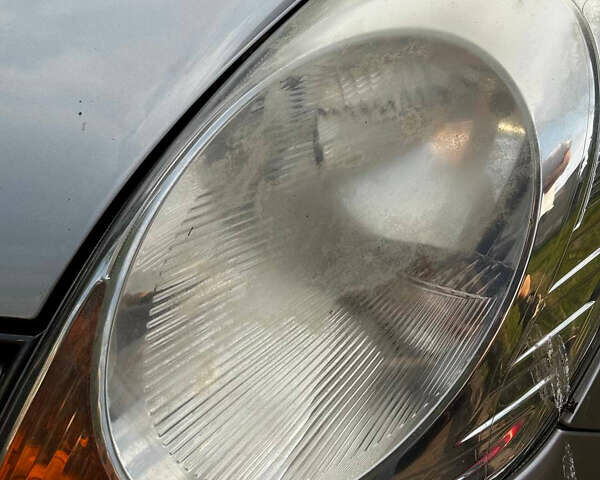 Серый Ниссан Ноут, объемом двигателя 1.6 л и пробегом 255 тыс. км за 6200 $, фото 11 на Automoto.ua