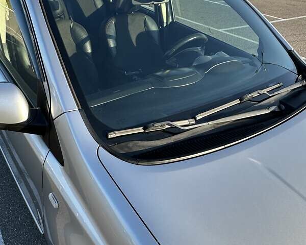 Серый Ниссан Ноут, объемом двигателя 1.6 л и пробегом 120 тыс. км за 6999 $, фото 16 на Automoto.ua