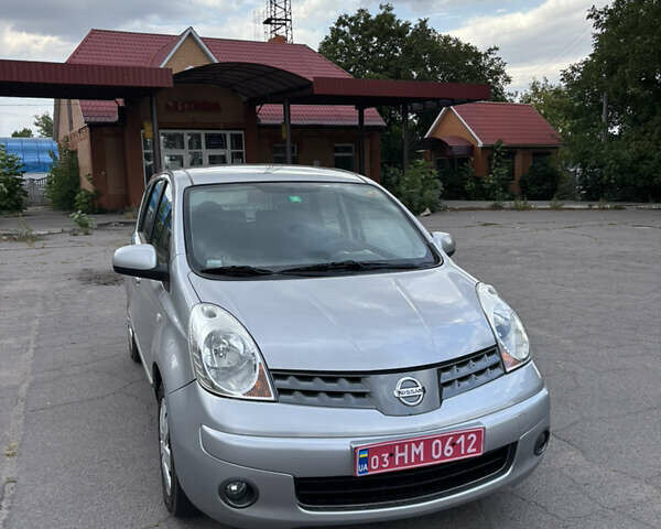 Серый Ниссан Ноут, объемом двигателя 0 л и пробегом 213 тыс. км за 5550 $, фото 24 на Automoto.ua