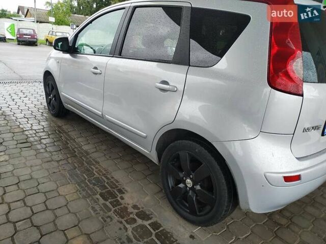 Сірий Ніссан Ноут, об'ємом двигуна 1.5 л та пробігом 222 тис. км за 5200 $, фото 1 на Automoto.ua