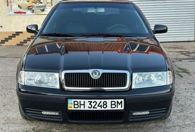 Сірий Ніссан Ноут, об'ємом двигуна 1.6 л та пробігом 170 тис. км за 5200 $, фото 14 на Automoto.ua
