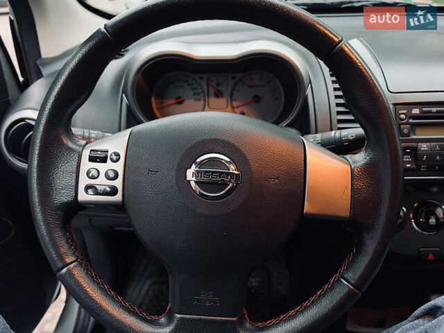 Серый Ниссан Ноут, объемом двигателя 1.6 л и пробегом 122 тыс. км за 6990 $, фото 45 на Automoto.ua