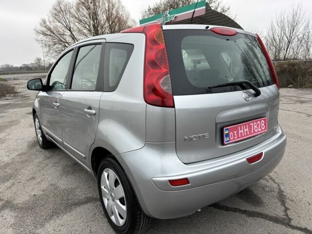 Сірий Ніссан Ноут, об'ємом двигуна 0 л та пробігом 214 тис. км за 5699 $, фото 8 на Automoto.ua