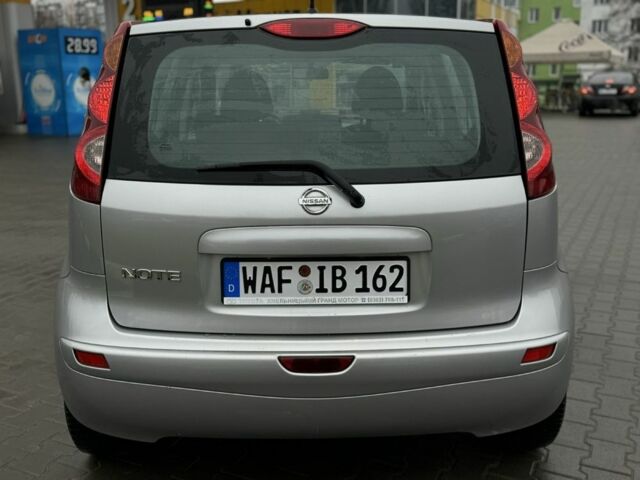 Сірий Ніссан Ноут, об'ємом двигуна 1.4 л та пробігом 182 тис. км за 5700 $, фото 5 на Automoto.ua