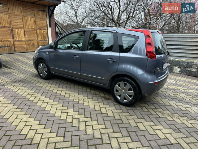 Сірий Ніссан Ноут, об'ємом двигуна 1.6 л та пробігом 190 тис. км за 7950 $, фото 7 на Automoto.ua