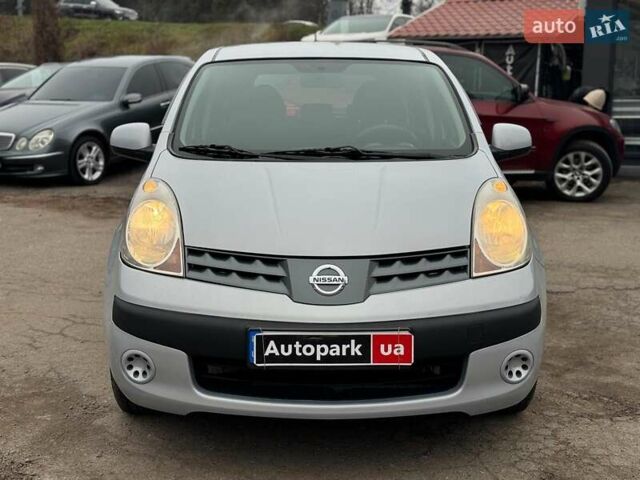 Сірий Ніссан Ноут, об'ємом двигуна 1.4 л та пробігом 137 тис. км за 4990 $, фото 1 на Automoto.ua
