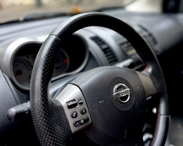Сірий Ніссан Ноут, об'ємом двигуна 1.6 л та пробігом 248 тис. км за 6100 $, фото 11 на Automoto.ua