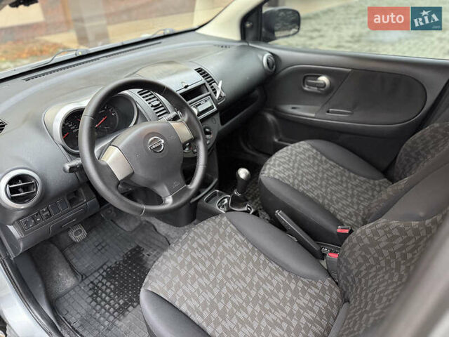 Серый Ниссан Ноут, объемом двигателя 1.4 л и пробегом 142 тыс. км за 5200 $, фото 36 на Automoto.ua