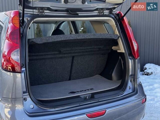 Сірий Ніссан Ноут, об'ємом двигуна 1.6 л та пробігом 206 тис. км за 6450 $, фото 48 на Automoto.ua