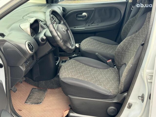 Сірий Ніссан Ноут, об'ємом двигуна 1.4 л та пробігом 137 тис. км за 4990 $, фото 12 на Automoto.ua