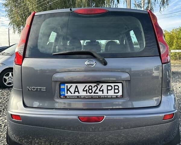 Сірий Ніссан Ноут, об'ємом двигуна 1.6 л та пробігом 166 тис. км за 5500 $, фото 17 на Automoto.ua