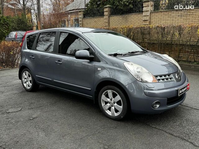 Серый Ниссан Ноут, объемом двигателя 1.6 л и пробегом 127 тыс. км за 5890 $, фото 3 на Automoto.ua
