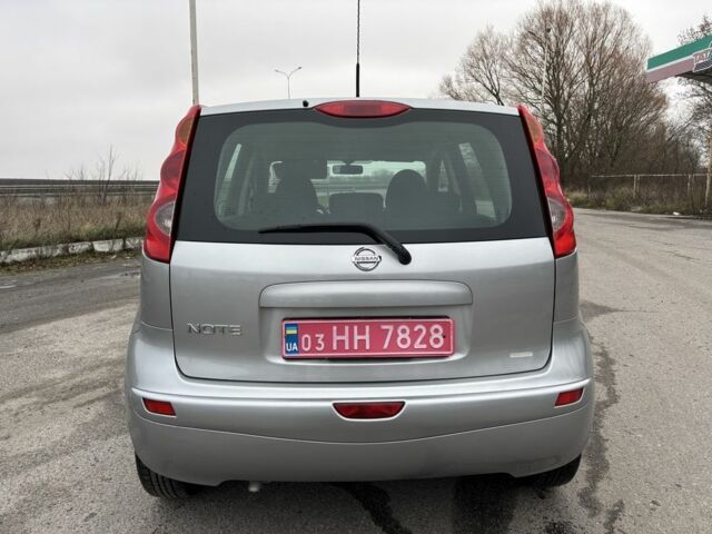 Сірий Ніссан Ноут, об'ємом двигуна 0 л та пробігом 214 тис. км за 5699 $, фото 7 на Automoto.ua