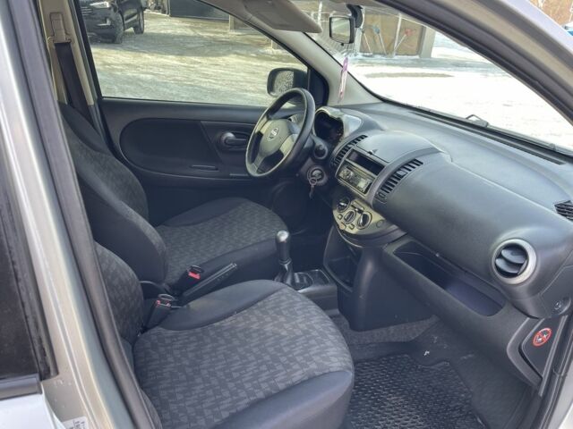 Серый Ниссан Ноут, объемом двигателя 1.4 л и пробегом 184 тыс. км за 5700 $, фото 16 на Automoto.ua