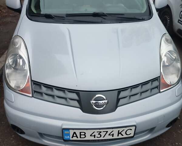 Сірий Ніссан Ноут, об'ємом двигуна 1.39 л та пробігом 296 тис. км за 5000 $, фото 2 на Automoto.ua