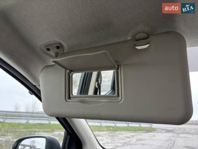 Серый Ниссан Ноут, объемом двигателя 0 л и пробегом 215 тыс. км за 5599 $, фото 49 на Automoto.ua