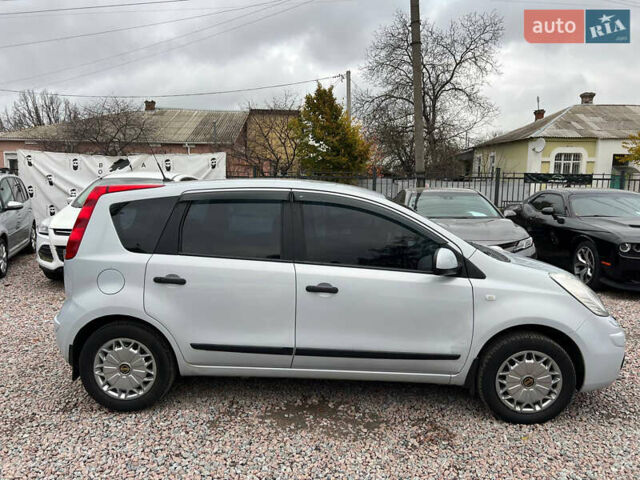 Сірий Ніссан Ноут, об'ємом двигуна 1.4 л та пробігом 173 тис. км за 5700 $, фото 7 на Automoto.ua