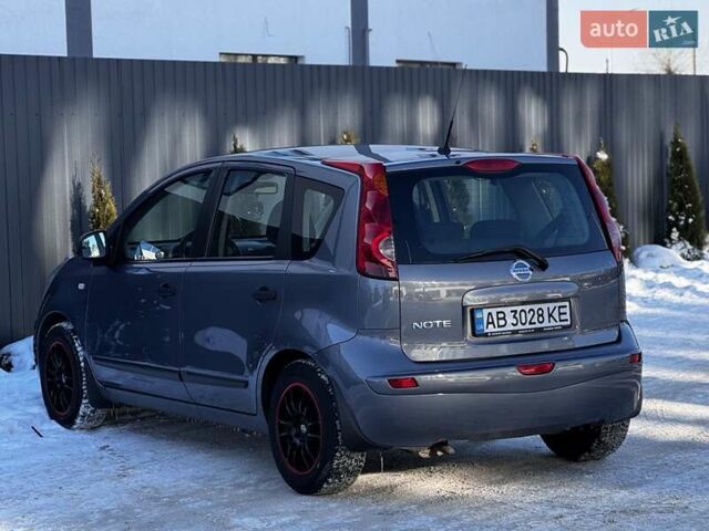 Сірий Ніссан Ноут, об'ємом двигуна 1.6 л та пробігом 206 тис. км за 6450 $, фото 21 на Automoto.ua