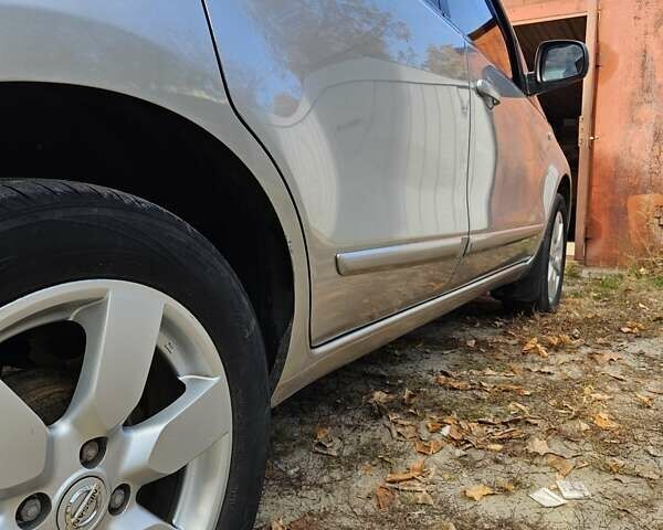 Серый Ниссан Ноут, объемом двигателя 1.6 л и пробегом 188 тыс. км за 6700 $, фото 9 на Automoto.ua