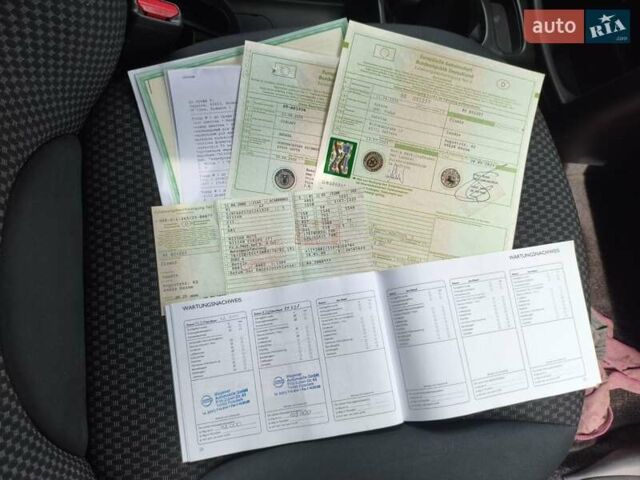 Сірий Ніссан Ноут, об'ємом двигуна 1.4 л та пробігом 95 тис. км за 6150 $, фото 78 на Automoto.ua