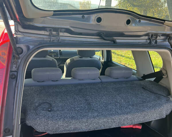 Сірий Ніссан Ноут, об'ємом двигуна 1.5 л та пробігом 258 тис. км за 5100 $, фото 5 на Automoto.ua