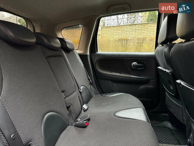 Сірий Ніссан Ноут, об'ємом двигуна 1.6 л та пробігом 127 тис. км за 5890 $, фото 26 на Automoto.ua