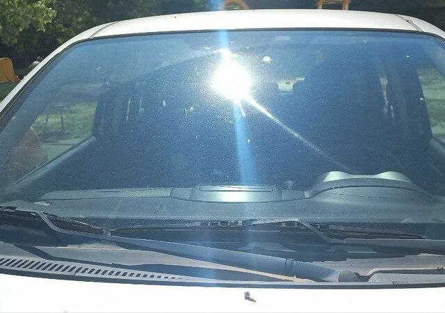 Серый Ниссан Ноут, объемом двигателя 1.6 л и пробегом 63 тыс. км за 5300 $, фото 5 на Automoto.ua