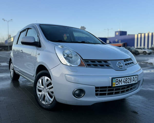 Сірий Ніссан Ноут, об'ємом двигуна 1.6 л та пробігом 198 тис. км за 5600 $, фото 2 на Automoto.ua