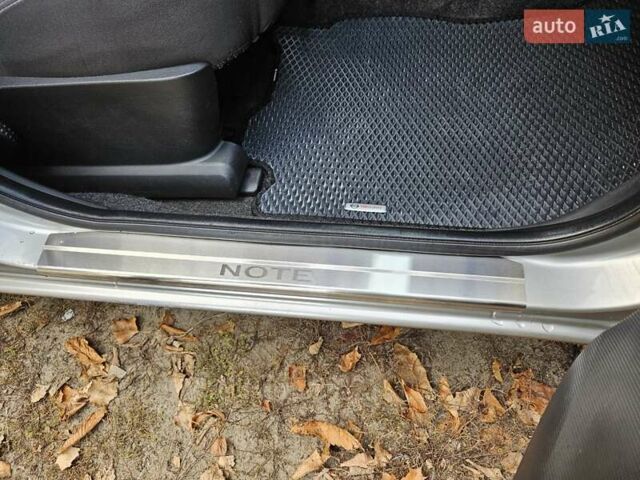Серый Ниссан Ноут, объемом двигателя 1.6 л и пробегом 188 тыс. км за 6700 $, фото 19 на Automoto.ua