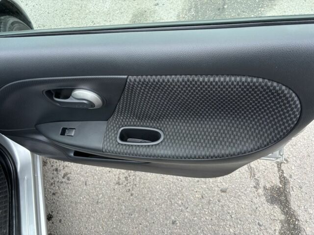 Сірий Ніссан Ноут, об'ємом двигуна 0 л та пробігом 214 тис. км за 5699 $, фото 15 на Automoto.ua