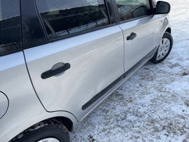 Серый Ниссан Ноут, объемом двигателя 1.4 л и пробегом 184 тыс. км за 5700 $, фото 13 на Automoto.ua