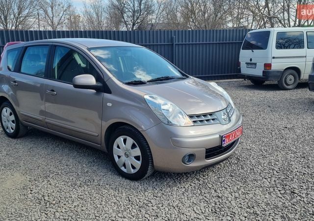 Сірий Ніссан Ноут, об'ємом двигуна 1.4 л та пробігом 193 тис. км за 5800 $, фото 8 на Automoto.ua