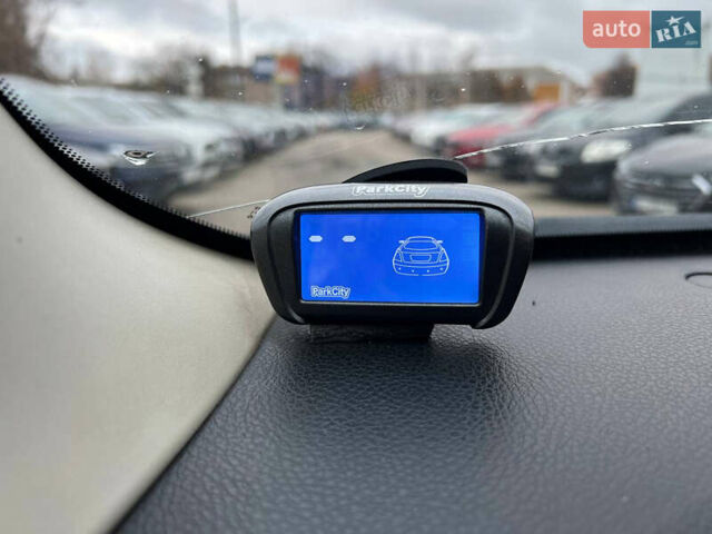 Сірий Ніссан Ноут, об'ємом двигуна 1.4 л та пробігом 173 тис. км за 5700 $, фото 18 на Automoto.ua