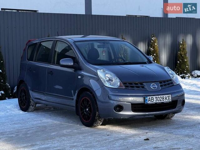 Сірий Ніссан Ноут, об'ємом двигуна 1.6 л та пробігом 206 тис. км за 6399 $, фото 3 на Automoto.ua