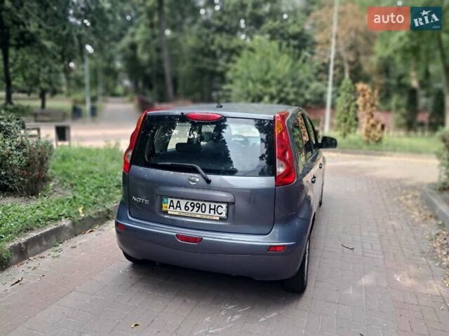 Сірий Ніссан Ноут, об'ємом двигуна 1.4 л та пробігом 176 тис. км за 5500 $, фото 12 на Automoto.ua