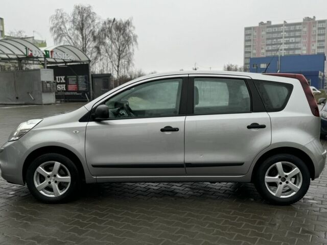 Сірий Ніссан Ноут, об'ємом двигуна 1.4 л та пробігом 182 тис. км за 5700 $, фото 6 на Automoto.ua