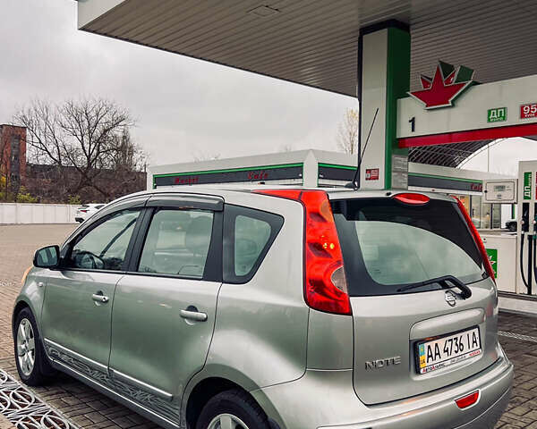 Серый Ниссан Ноут, объемом двигателя 1.6 л и пробегом 122 тыс. км за 6990 $, фото 35 на Automoto.ua