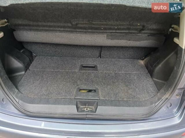 Сірий Ніссан Ноут, об'ємом двигуна 1.4 л та пробігом 176 тис. км за 5500 $, фото 9 на Automoto.ua