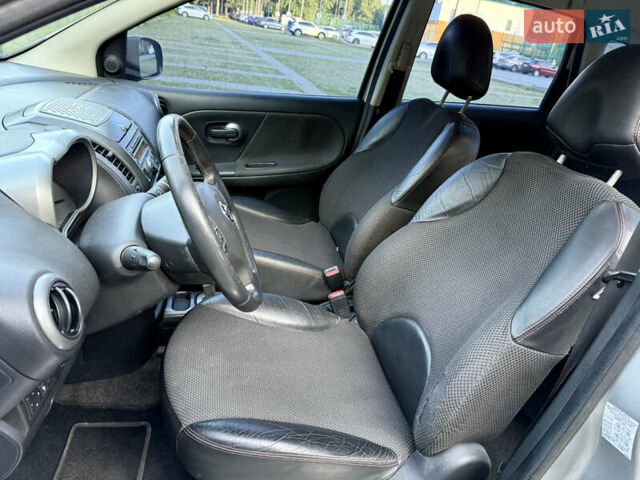 Серый Ниссан Ноут, объемом двигателя 1.6 л и пробегом 207 тыс. км за 7500 $, фото 28 на Automoto.ua