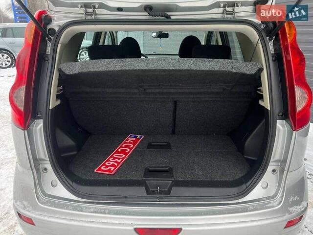 Сірий Ніссан Ноут, об'ємом двигуна 1.4 л та пробігом 270 тис. км за 5700 $, фото 7 на Automoto.ua