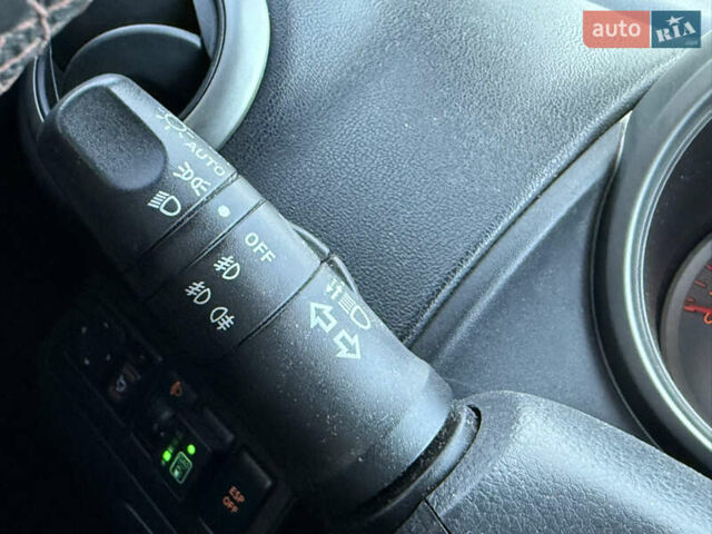 Серый Ниссан Ноут, объемом двигателя 1.6 л и пробегом 207 тыс. км за 7500 $, фото 37 на Automoto.ua