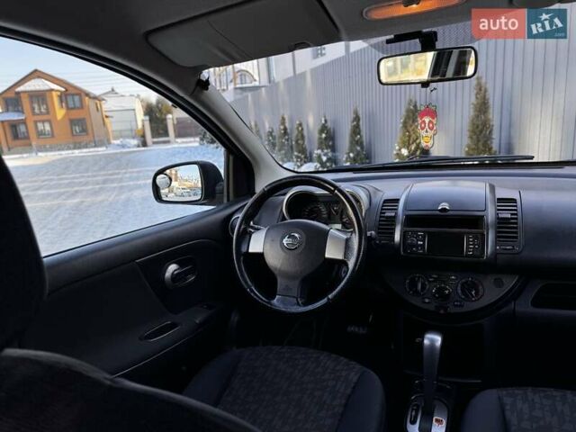 Сірий Ніссан Ноут, об'ємом двигуна 1.6 л та пробігом 206 тис. км за 6450 $, фото 41 на Automoto.ua