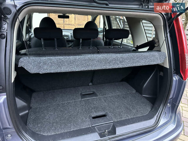 Сірий Ніссан Ноут, об'ємом двигуна 1.6 л та пробігом 190 тис. км за 7950 $, фото 19 на Automoto.ua