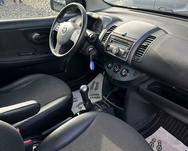 Сірий Ніссан Ноут, об'ємом двигуна 1.6 л та пробігом 166 тис. км за 5500 $, фото 11 на Automoto.ua