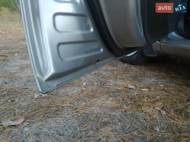 Серый Ниссан Ноут, объемом двигателя 1.6 л и пробегом 192 тыс. км за 5300 $, фото 13 на Automoto.ua